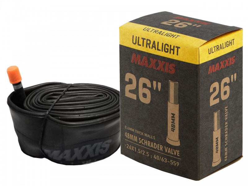 Камера для велосипеда 26"x1.50/2.50" Maxxis Ultralight (40/63-559) AV 48мм